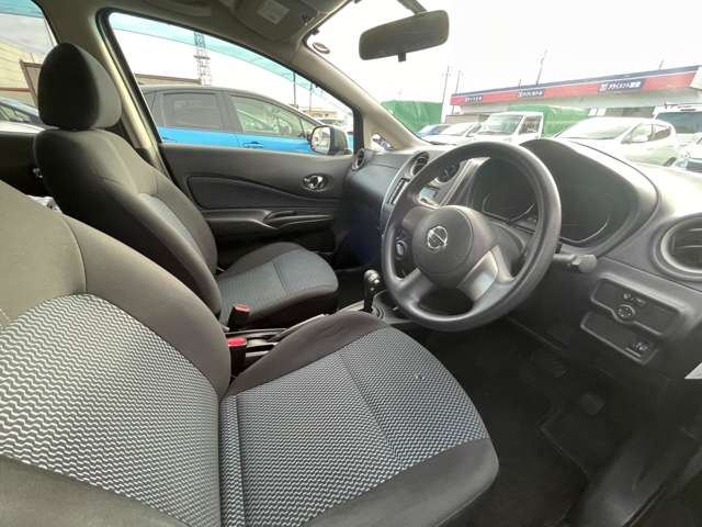 日産 ノート １．２ Ｘ ＦＯＵＲ ４ＷＤ H25年 (東北) 99