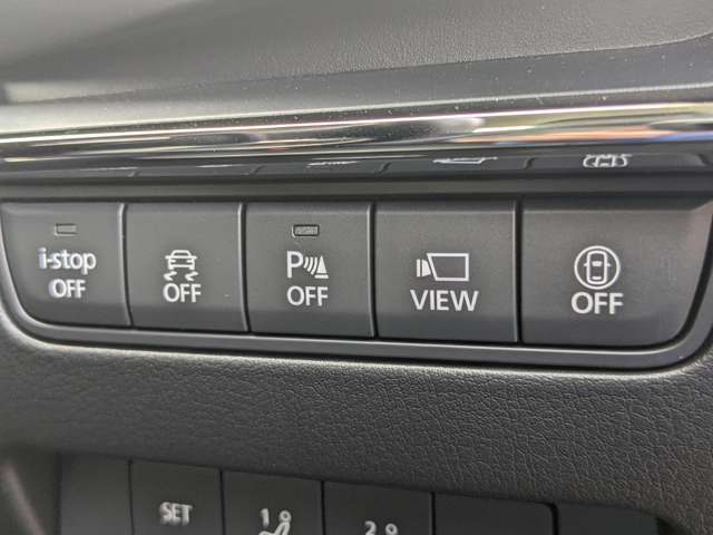 マツダ ＭＡＺＤＡ３　セダン １．８ ＸＤ Ｌパッケージ ディーゼルターボ R4年 (九州・沖縄) 99