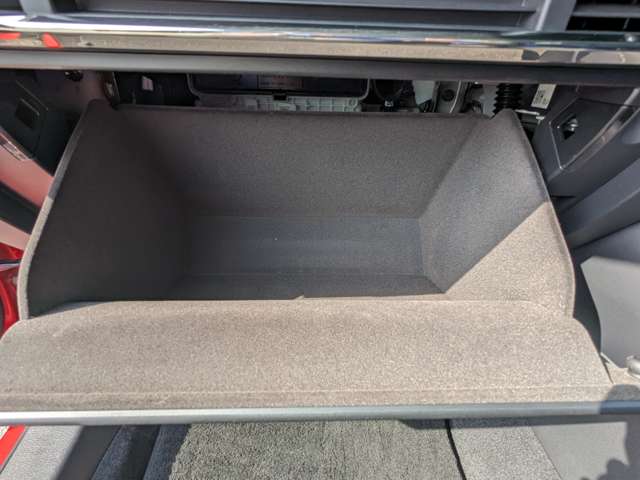 マツダ ＭＡＺＤＡ３　セダン １．８ ＸＤ Ｌパッケージ ディーゼルターボ R4年 (九州・沖縄) 99