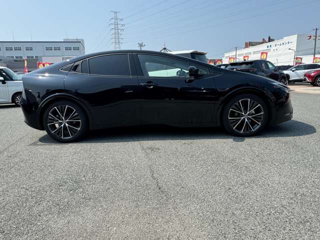 トヨタ プリウス ２．０ Ｚ R5年 (九州・沖縄) 99