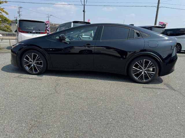 トヨタ プリウス ２．０ Ｚ R5年 (九州・沖縄) 99