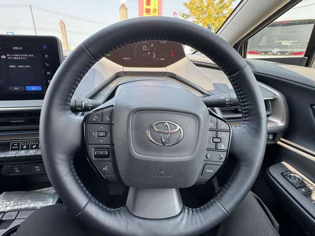 トヨタ プリウス ２．０ Ｚ R5年 (九州・沖縄) 99