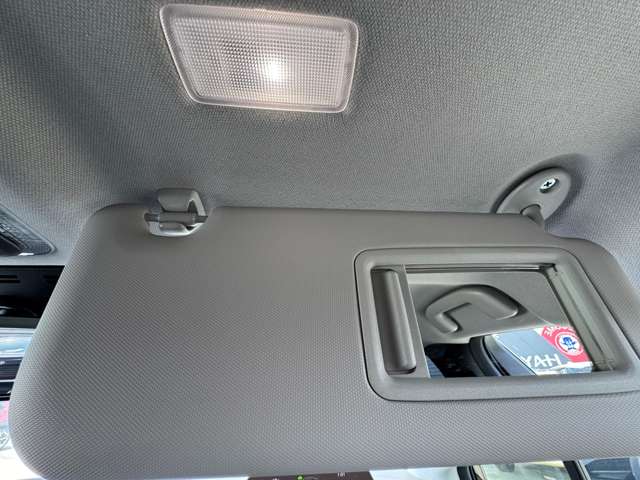 トヨタ プリウス ２．０ Ｚ R5年 (九州・沖縄) 99