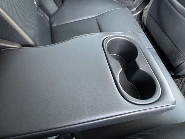 トヨタ プリウス ２．０ Ｚ R5年 (九州・沖縄) 99