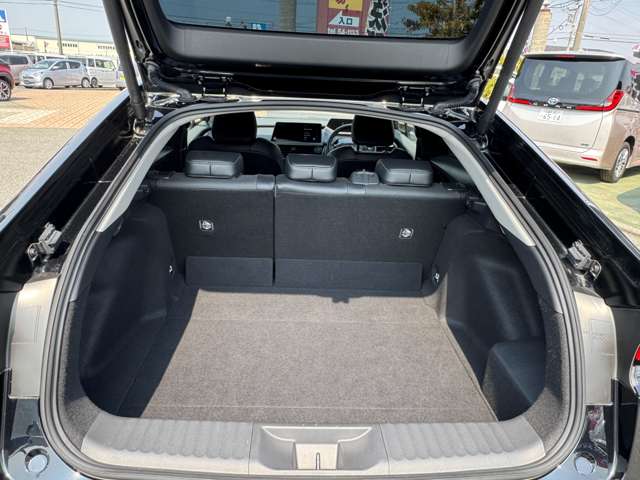 トヨタ プリウス ２．０ Ｚ R5年 (九州・沖縄) 99