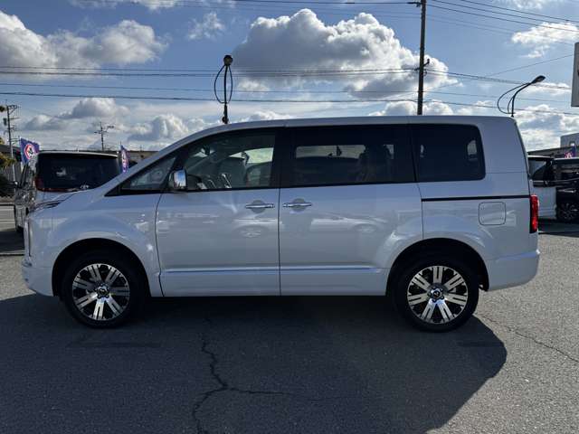 三菱 デリカ　Ｄ：５ ２．２ Ｐ ディーゼルターボ ４ＷＤ R6年 (九州・沖縄) 99