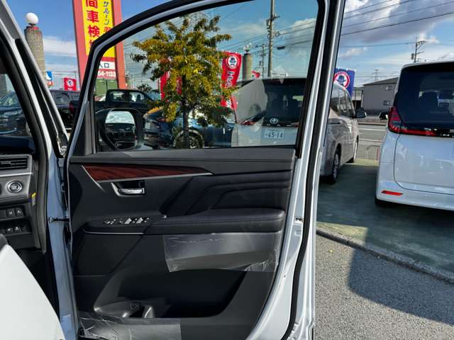 三菱 デリカ　Ｄ：５ ２．２ Ｐ ディーゼルターボ ４ＷＤ R6年 (九州・沖縄) 99