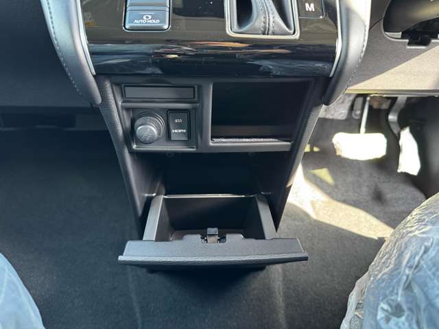 三菱 デリカ　Ｄ：５ ２．２ Ｐ ディーゼルターボ ４ＷＤ R6年 (九州・沖縄) 99