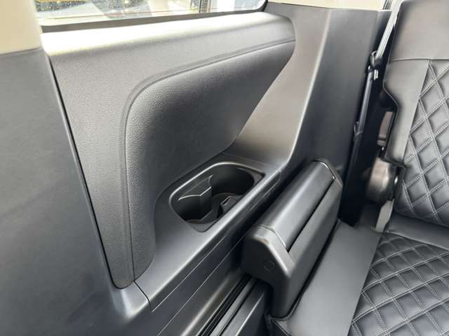 三菱 デリカ　Ｄ：５ ２．２ Ｐ ディーゼルターボ ４ＷＤ R6年 (九州・沖縄) 99