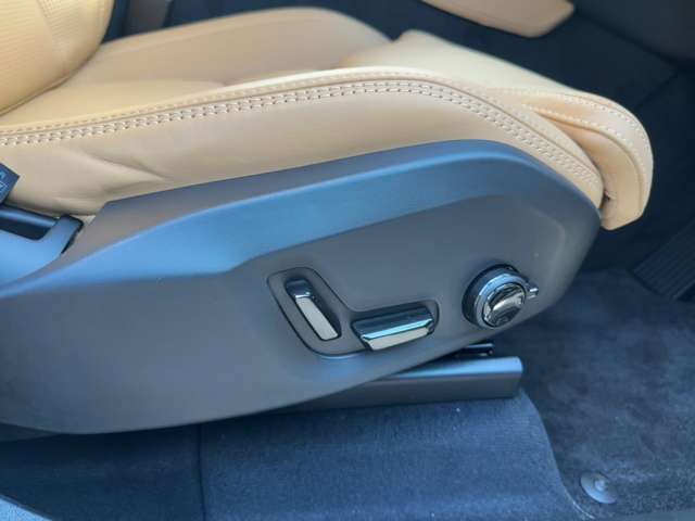 ボルボ ＸＣ９０ ウルトラ Ｂ５ ＡＷＤ ４ＷＤ R6年 (東北) 99