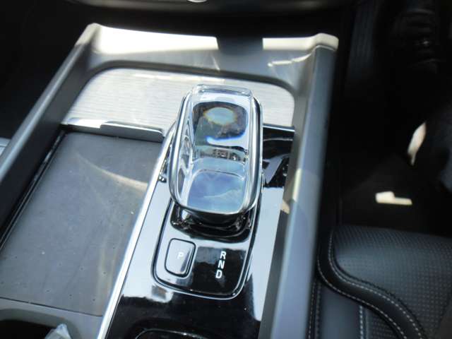 ボルボ ＸＣ６０ ウルトラ Ｂ５ ＡＷＤ ４ＷＤ R6年 (東北) 99