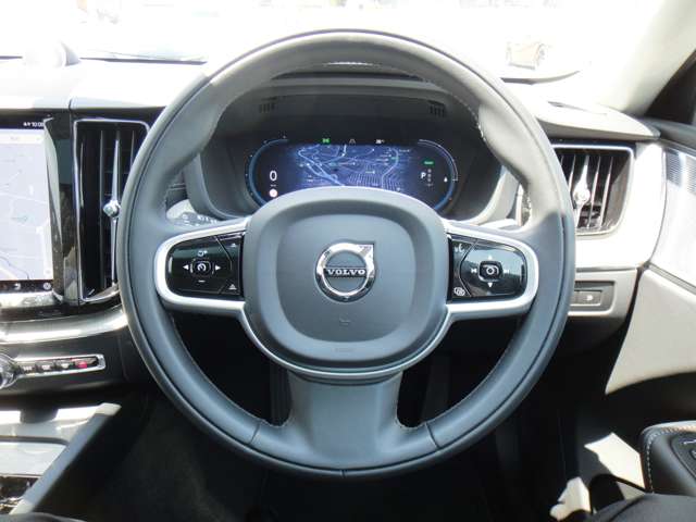 ボルボ ＸＣ６０ ウルトラ Ｂ５ ＡＷＤ ４ＷＤ R6年 (東北) 99