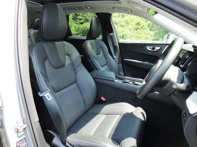 ボルボ ＸＣ６０ ウルトラ Ｂ５ ＡＷＤ ４ＷＤ R6年 (東北) 99