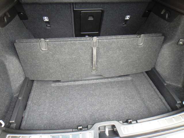 ボルボ ＸＣ４０ ウルトラ Ｂ４ ＡＷＤ ４ＷＤ R6年 (東北) 99