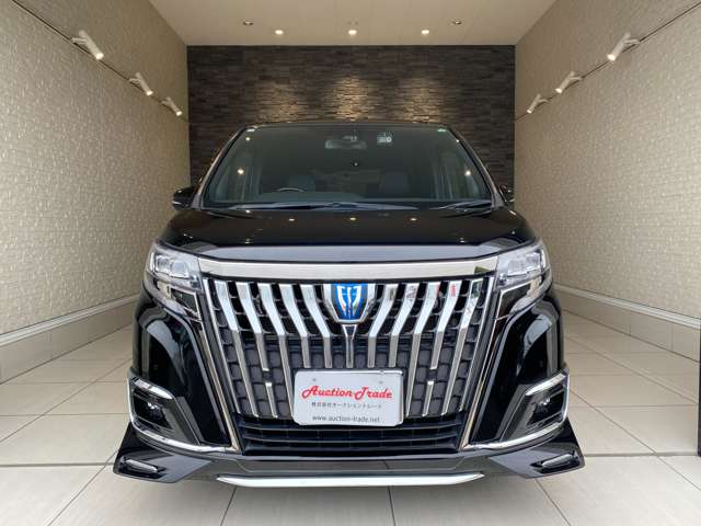 トヨタ エスクァイア　ハイブリッド １．８ ハイブリッド ＧＩ プレミアムパッケージ ブラックテーラード R2年 (九州・沖縄) 99