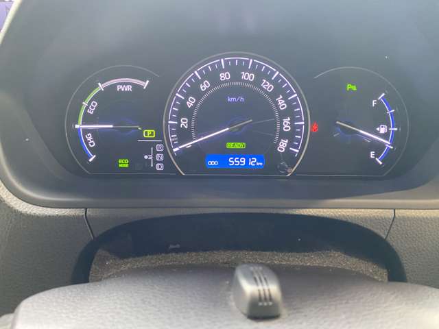 トヨタ エスクァイア　ハイブリッド １．８ ハイブリッド ＧＩ プレミアムパッケージ ブラックテーラード R2年 (九州・沖縄) 99