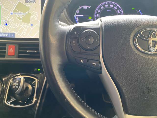 トヨタ エスクァイア　ハイブリッド １．８ ハイブリッド ＧＩ プレミアムパッケージ ブラックテーラード R2年 (九州・沖縄) 99