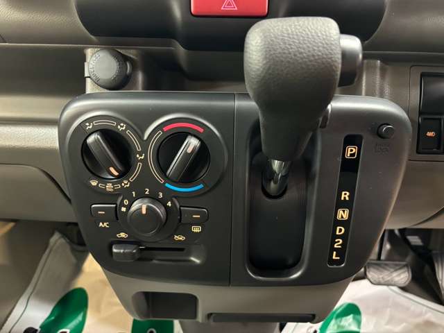 スズキ エブリイ ６６０ ＰＡ スズキ セーフティー サポート 非装着車 ハイルーフ ４ＷＤ R6年 (北海道) 99