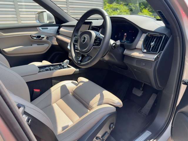 ボルボ ＸＣ９０ ウルトラ Ｂ５ ＡＷＤ ４ＷＤ R7年 (東北) 99