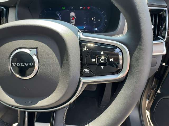 ボルボ ＸＣ９０ ウルトラ Ｂ５ ＡＷＤ ４ＷＤ R7年 (東北) 99