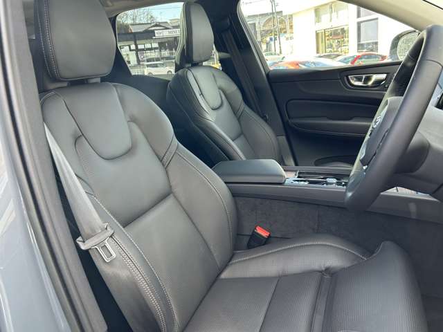 ボルボ ＸＣ６０ リチャージ アルティメット Ｔ６ ＡＷＤ プラグイン ハイブリッド ４ＷＤ R6年 (東北) 99