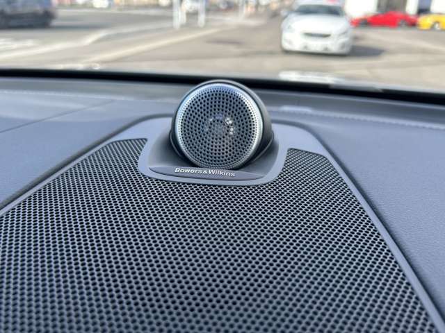 ボルボ ＸＣ６０ リチャージ アルティメット Ｔ６ ＡＷＤ プラグイン ハイブリッド ４ＷＤ R6年 (東北) 99