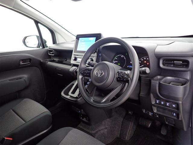 トヨタ シエンタ　ハイブリッド ハイブリッド １．５ Ｇ R5年 (関東) 99