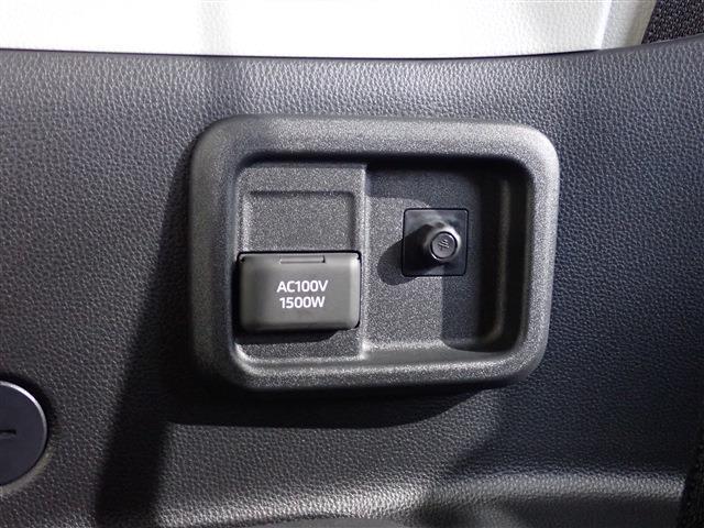 トヨタ シエンタ　ハイブリッド ハイブリッド １．５ Ｇ R5年 (関東) 99