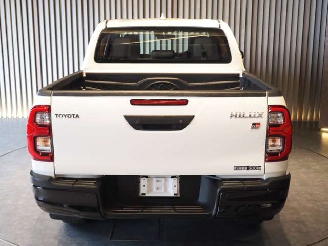 トヨタ ハイラックス ２．４ Ｚ ＧＲスポーツ ディーゼルターボ ４ＷＤ R5年 (近畿) 99