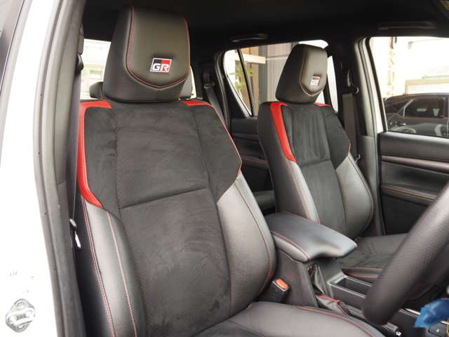 トヨタ ハイラックス ２．４ Ｚ ＧＲスポーツ ディーゼルターボ ４ＷＤ R5年 (近畿) 99