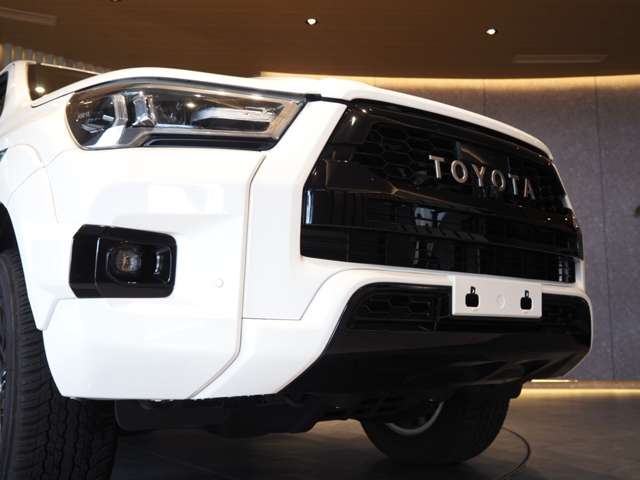 トヨタ ハイラックス ２．４ Ｚ ＧＲスポーツ ディーゼルターボ ４ＷＤ R5年 (近畿) 99