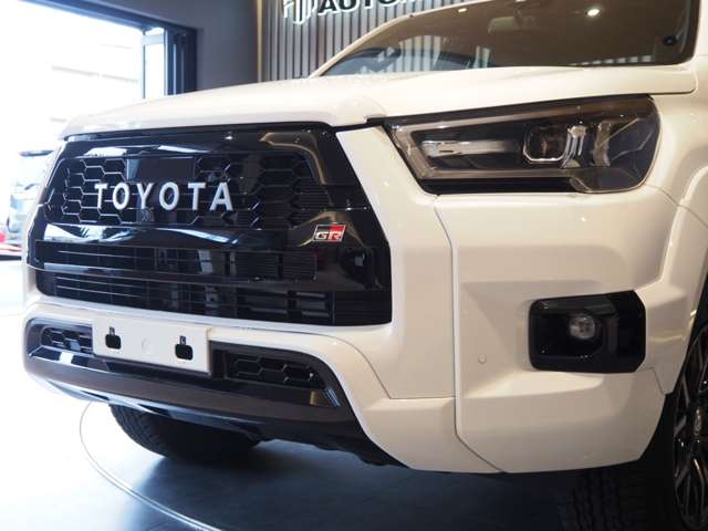 トヨタ ハイラックス ２．４ Ｚ ＧＲスポーツ ディーゼルターボ ４ＷＤ R5年 (近畿) 99