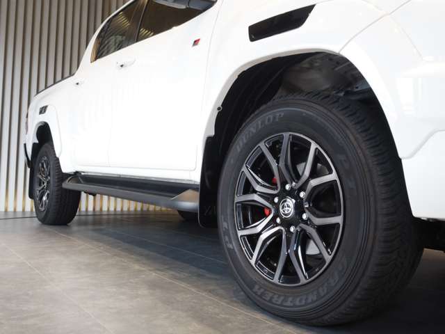 トヨタ ハイラックス ２．４ Ｚ ＧＲスポーツ ディーゼルターボ ４ＷＤ R5年 (近畿) 99