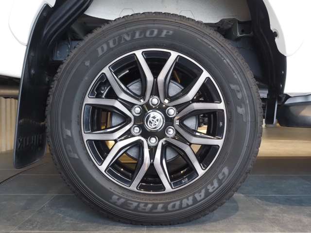 トヨタ ハイラックス ２．４ Ｚ ＧＲスポーツ ディーゼルターボ ４ＷＤ R5年 (近畿) 99