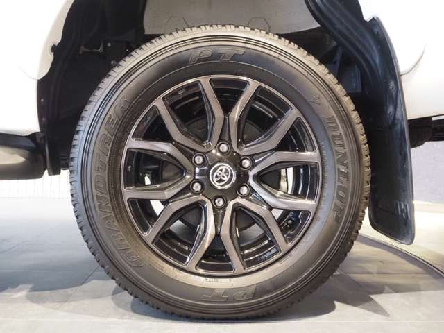 トヨタ ハイラックス ２．４ Ｚ ＧＲスポーツ ディーゼルターボ ４ＷＤ R5年 (近畿) 99