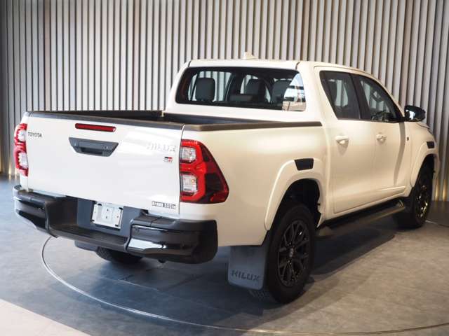 トヨタ ハイラックス ２．４ Ｚ ＧＲスポーツ ディーゼルターボ ４ＷＤ R5年 (近畿) 99