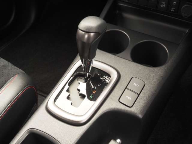 トヨタ ハイラックス ２．４ Ｚ ＧＲスポーツ ディーゼルターボ ４ＷＤ R5年 (近畿) 99