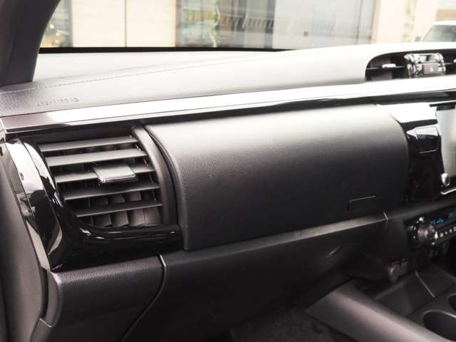 トヨタ ハイラックス ２．４ Ｚ ＧＲスポーツ ディーゼルターボ ４ＷＤ R5年 (近畿) 99