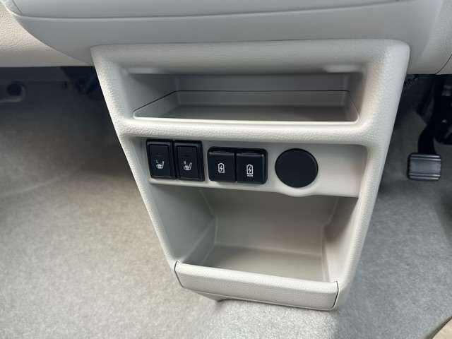 スズキ アルトラパン　ＬＣ ＬＣ ６６０ Ｘ R6年 (東海) 99