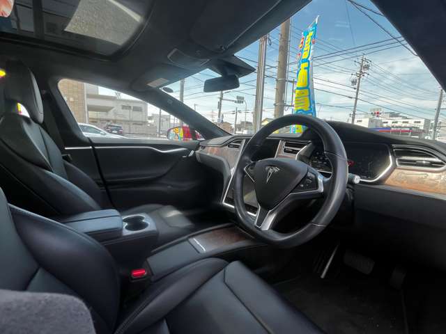 テスラ モデルＳ ７５ H30年 (東海) 99