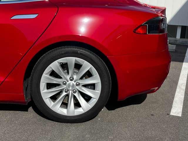テスラ モデルＳ ７５ H30年 (東海) 99