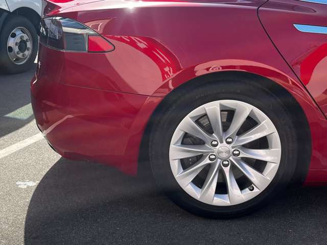 テスラ モデルＳ ７５ H30年 (東海) 99