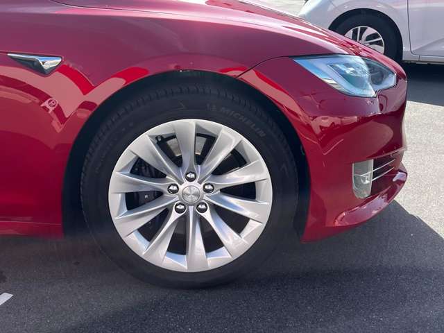 テスラ モデルＳ ７５ H30年 (東海) 99