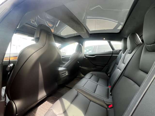 テスラ モデルＳ ７５ H30年 (東海) 99