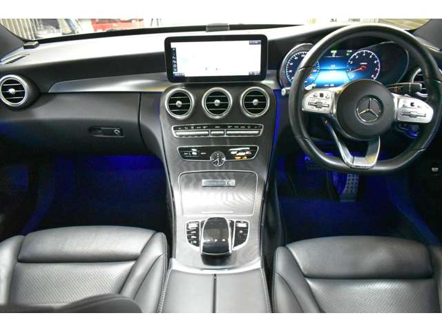 メルセデスベンツ Ｃクラスワゴン Ｃ２００ ローレウス エディション （ＢＳＧ搭載モデル） スポーツプラスパッケージ R1年 (関東) 99