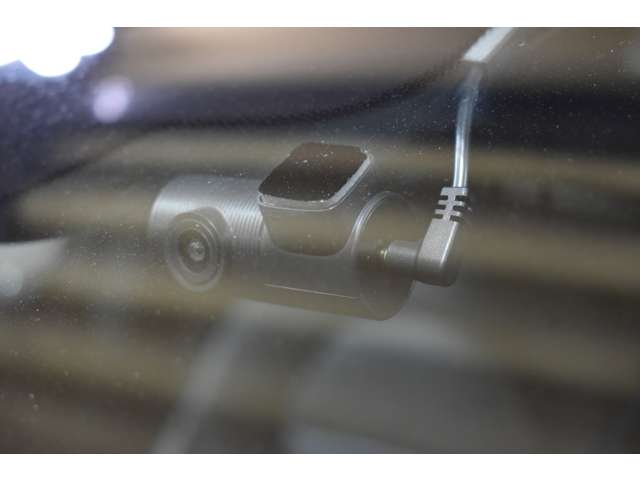 メルセデスベンツ Ｃクラスワゴン Ｃ２００ ローレウス エディション （ＢＳＧ搭載モデル） スポーツプラスパッケージ R1年 (関東) 99