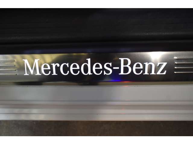 メルセデスベンツ Ｃクラスワゴン Ｃ２００ ローレウス エディション （ＢＳＧ搭載モデル） スポーツプラスパッケージ R1年 (関東) 99