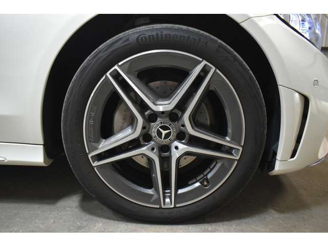 メルセデスベンツ Ｃクラスワゴン Ｃ２００ ローレウス エディション （ＢＳＧ搭載モデル） スポーツプラスパッケージ R1年 (関東) 99