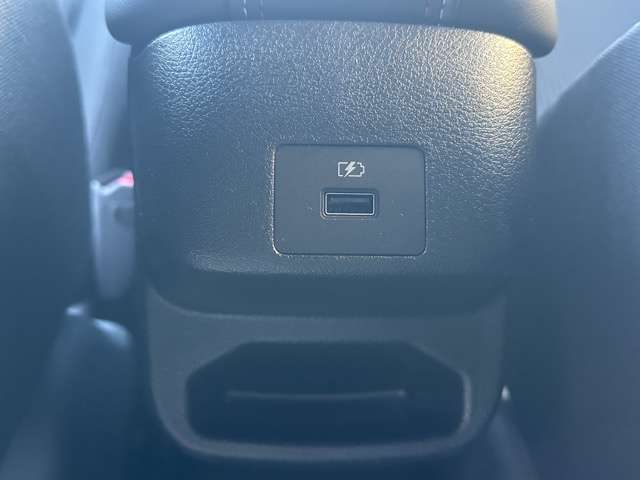 日産 ノートオーラ １．２ ＮＩＳＭＯ R5年 (東海) 99