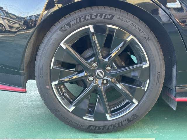 日産 ノートオーラ １．２ ＮＩＳＭＯ R5年 (東海) 99